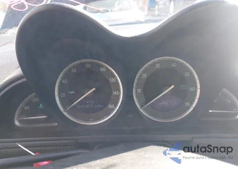 2004 Mercedes-Benz Sl 500 z USA, uszkodzony, nr VIN WDBSK75F54F083077